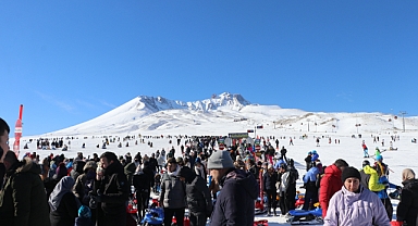 Erciyes’te, Yılbaşı Rezervasyonları Yüzde 100'e Ulaştı