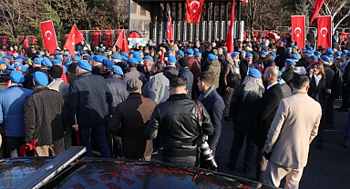 Kayseri'de 8 Yıl Önce Terör Saldırısında Şehit Olan 15 Asker Anıldı